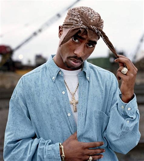 Tupac wearing bandana